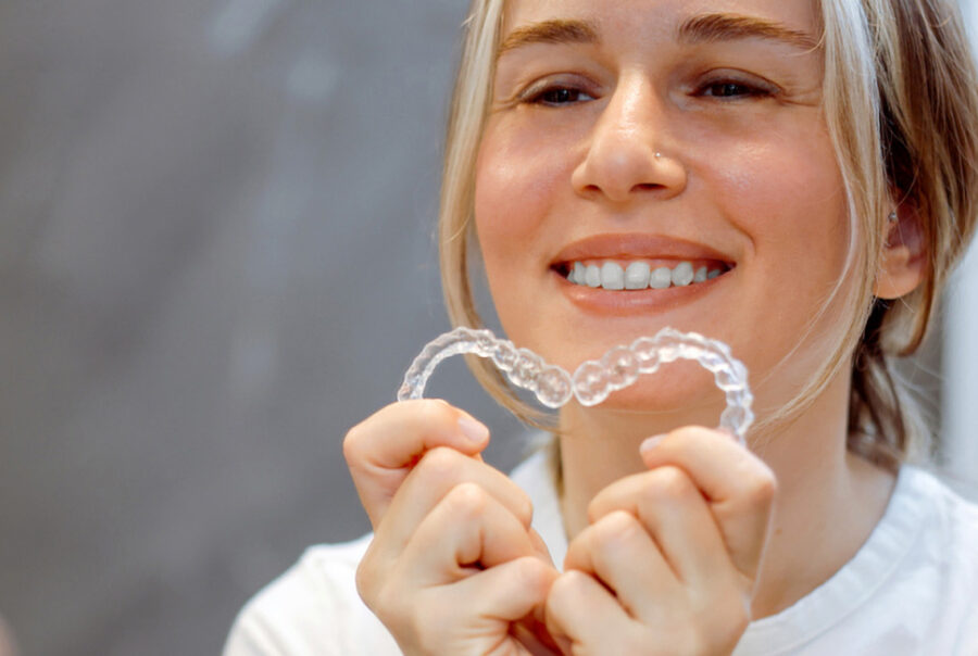 Will A Retainer Move Teeth Back Can Retainers Move Teeth