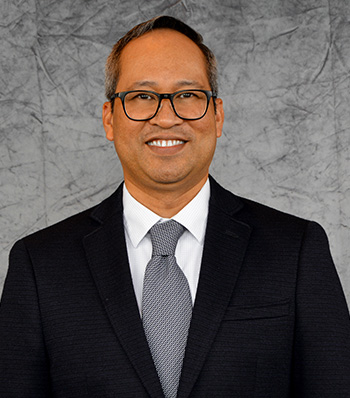 Board Certified Orthodontist Dr. Brian Reyes