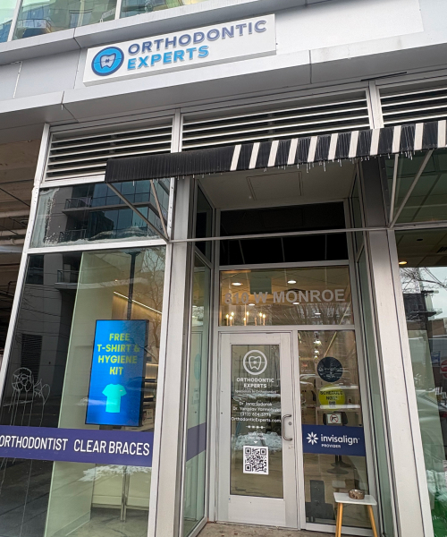 Orthodontic Experts West Loop Clinic Exterior