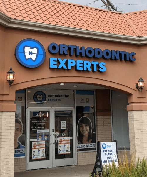 Orthodontic Experts Avondale Chicago clinic exterior view