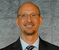 Dr. Jonathan Rakstang