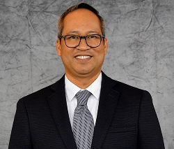 Dr. Brian Reyes is Top Orthodontist in Illinois!