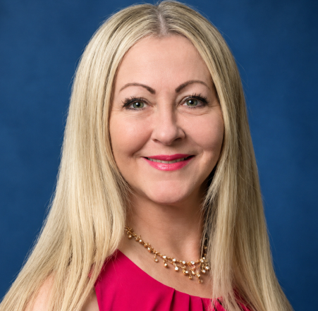 Dr. Lisa Cruz